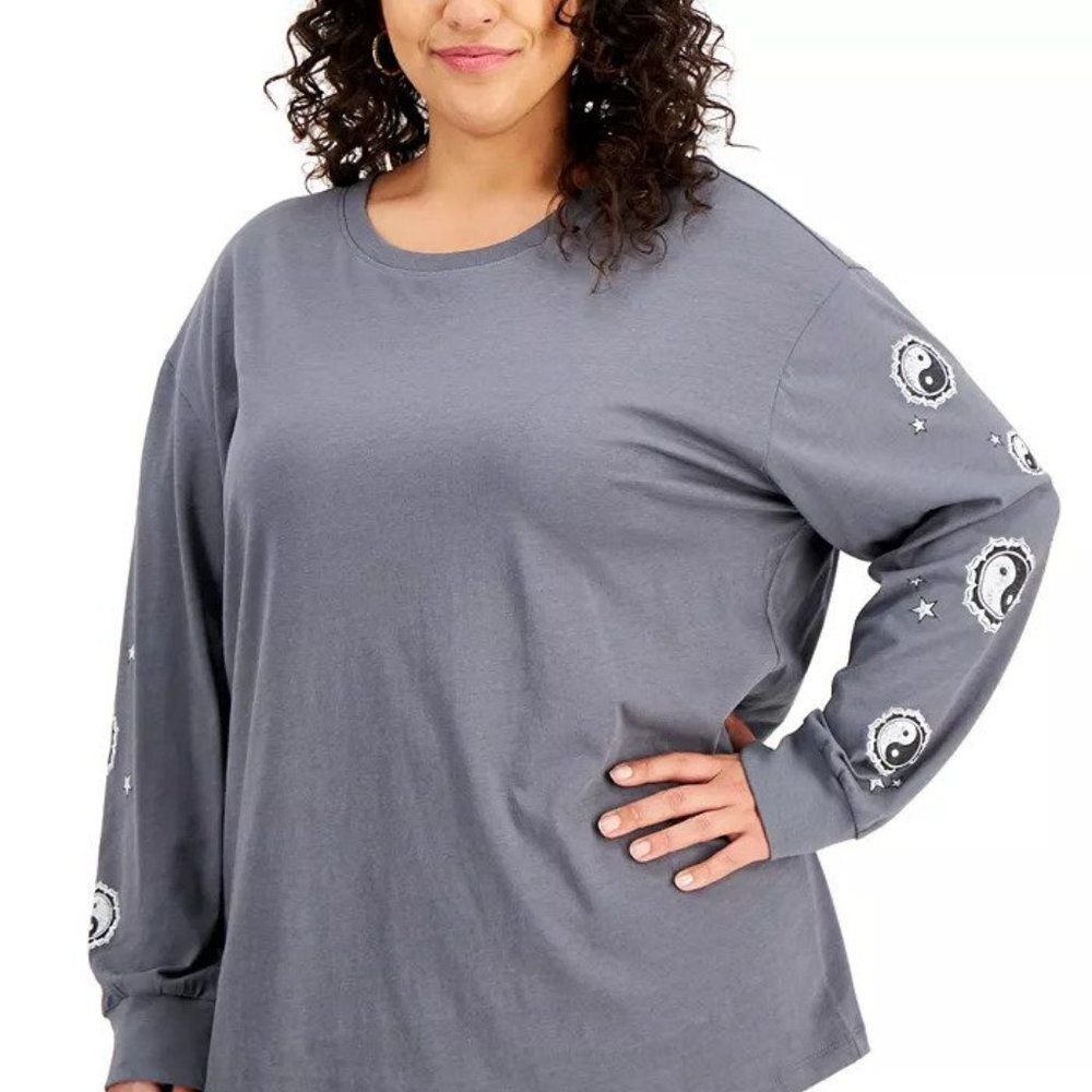Rebellious One Trendy Plus Size Yin Yang Graphic Top